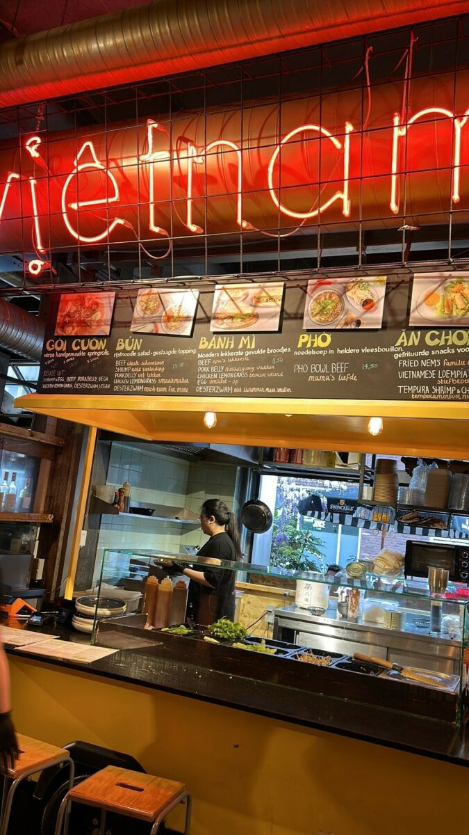 E960AF0FE86B4954A1195ADD05979B68